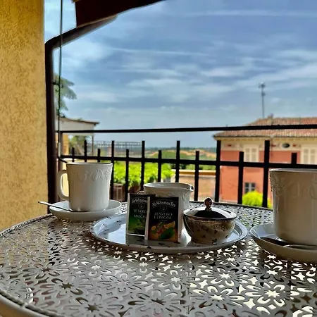 Апартаменты Fantastica Terrazza Con Solarium E Infernot By Revenue House Vignale Monferrato